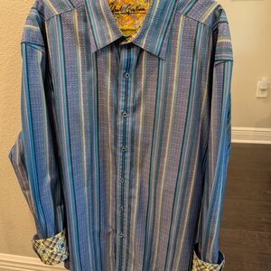 Robert Graham Men's Ocean Blue Striped Shirt With Contrast Cuffs